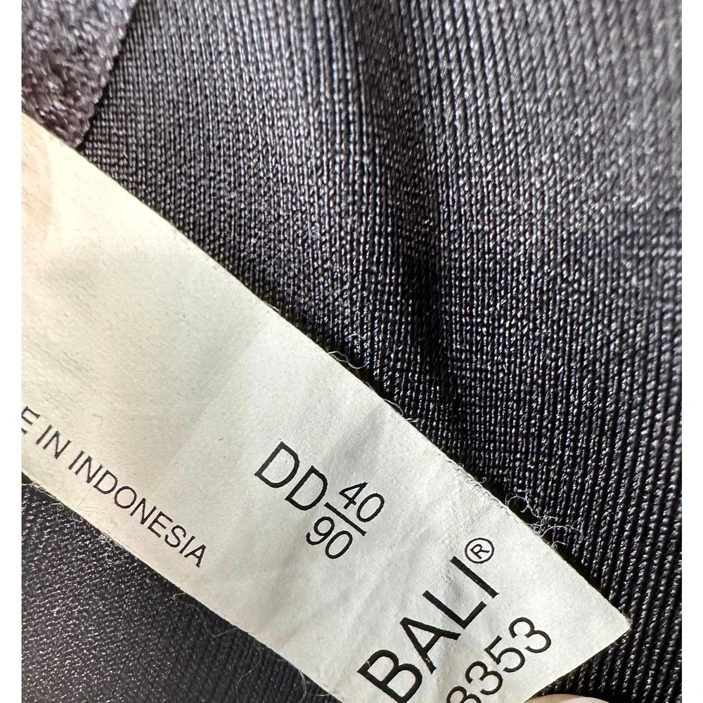Bali Women's Bra Sz 40/90 DD Black V-Neck‎ Stretch Underwire Adjustable Strap
